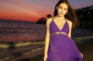 美媛馆 – 糯美子MINIbabe的“教室”踪影，图包中的每一帧都像是给你寄来的情书。