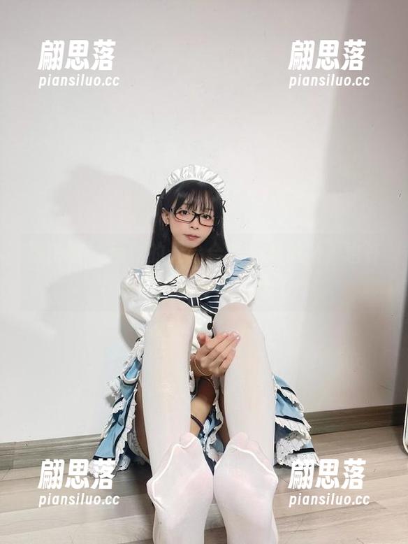 聂傲娇 微密圈 - 精致的天台合集—聂傲娇,也许下一秒就要被风吹走了!