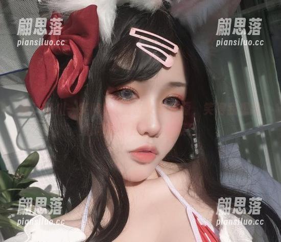 啊！芊川一笑MNK最新女神资源，笑得我想趁机问是不是有私房菜？