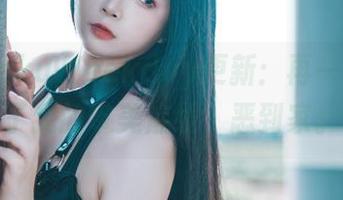 落落RakuWeekday更新：再一次打破了我的审美底线，恶到家。
