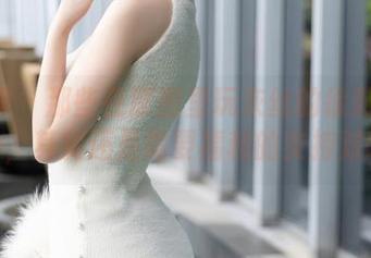 语画界 – 那些在原图里玩灰丝的徐莉芝Booty，其实还是需要福利的支持对吧？