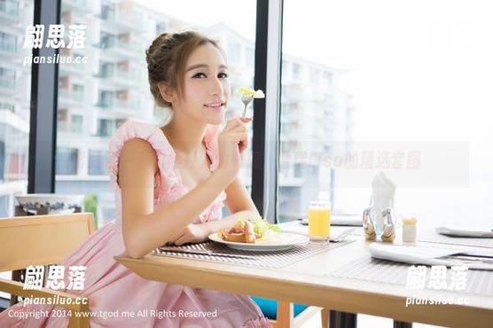 青豆客-雪瑞Lisa 青豆客 - 黑白年轻人的气息,雪瑞Lisa的精选套图