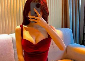 微密圈 – 打开黎允熙baby的皮衣图集，穿梭在时尚与随意之间，没事就是要这样玩